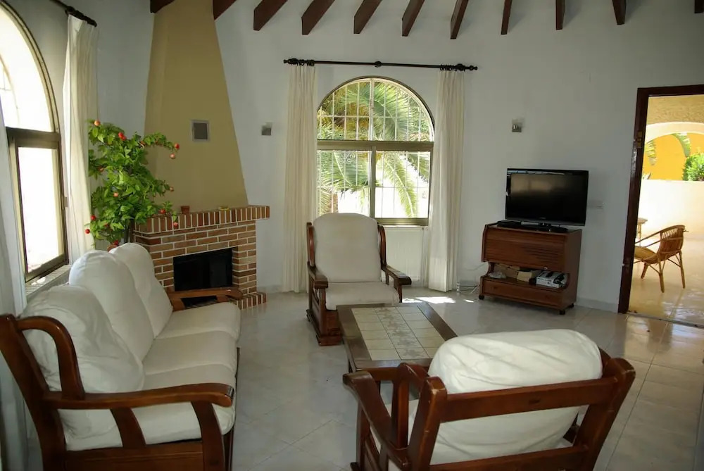 Villa June