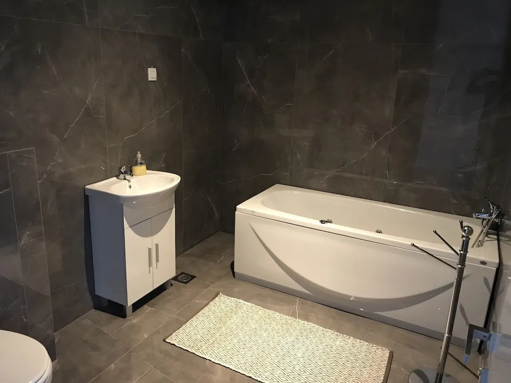Deluxe TIVOLI Suites