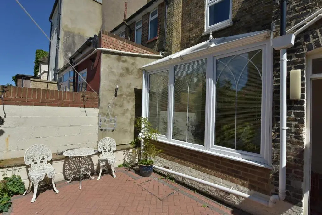 Bellevue Road - Stunning 3 storey home only a stones throw away from the beach