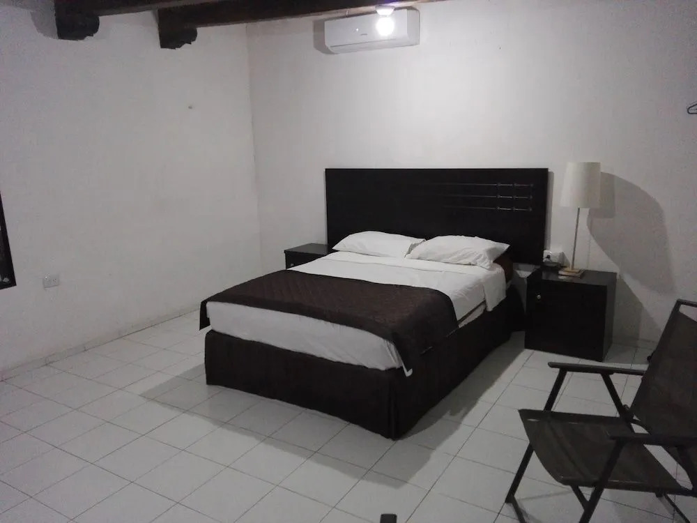 El Mayab Hostel