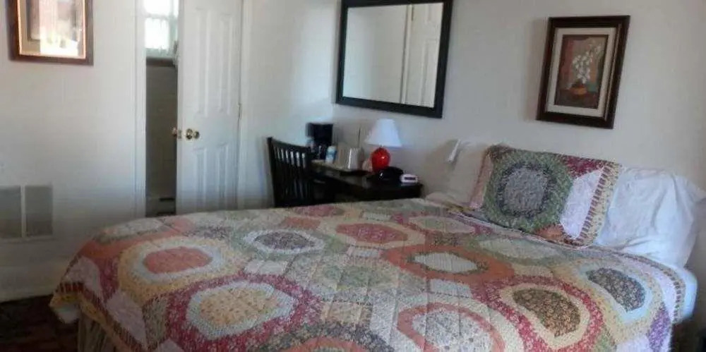 WestWard Motel
