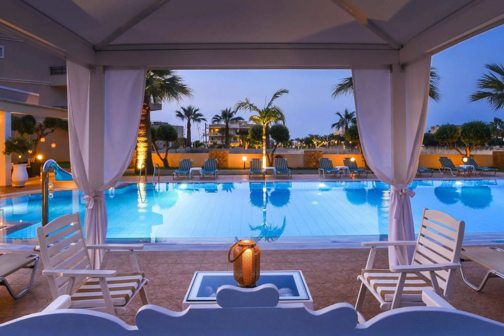 Ammos Boutique Apartments & Suites