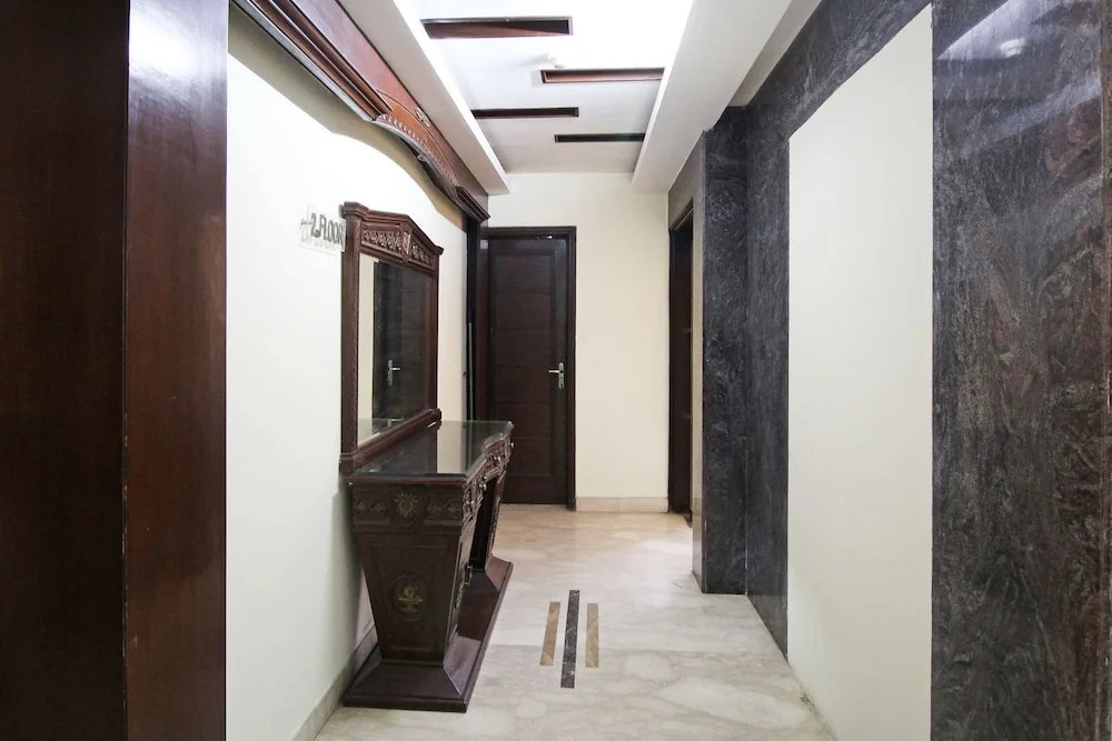 Parkland Chirag Enclave