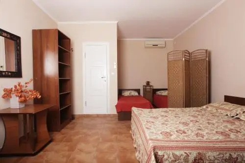 Ten Stars