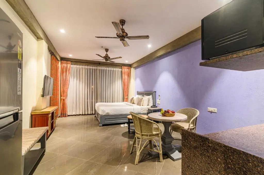 Bougainvilla Apartment