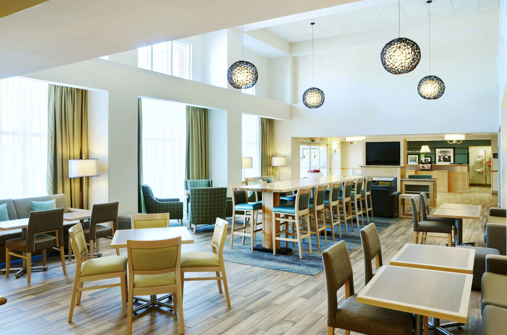 Hampton Inn & Suites Saint John
