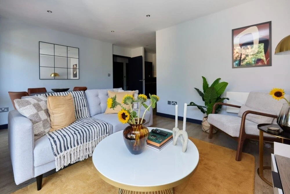 The Whitechapel Place Stunning 2bdr Flat With Balcony