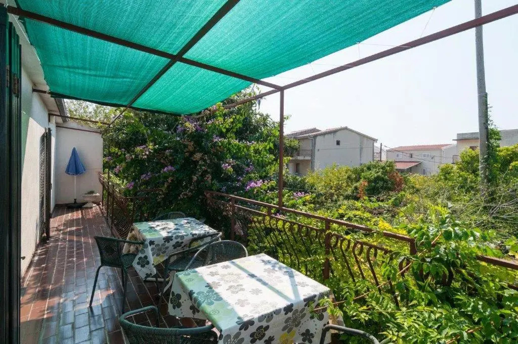 Great 3bedroom family apartment Podstrana
