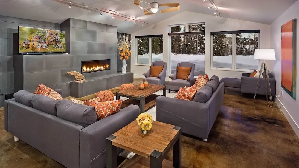 Anglers Cabin 4 BedroomHoliday home By Moving Mountains