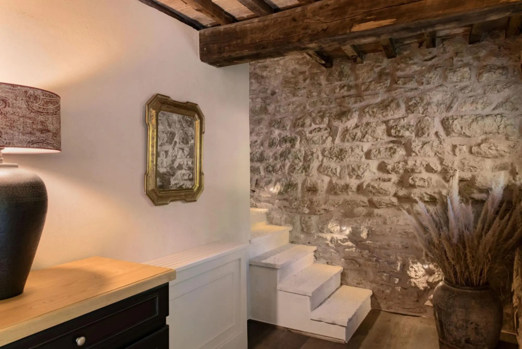 Luxury Villa in Splendid Secluded Location With Private spa and Pool -villa Molino