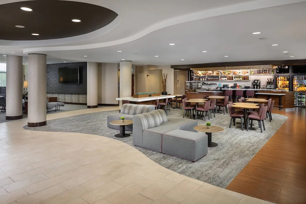 Courtyard by Marriott Anniston Oxford