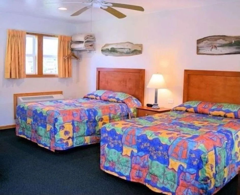 Pony Island Inn