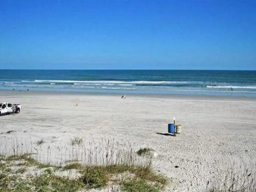 Ocean Village Club K24