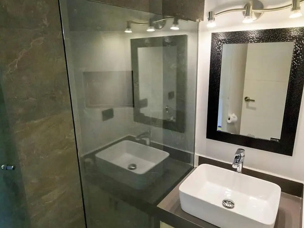 Private Roof Pool, 3 Br for 8 sleeps, fully equipped!!
