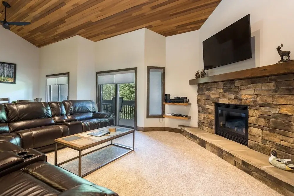 Lakeside at Deer Valley Resort - Two Bedroom Condo #1679 2 Condo