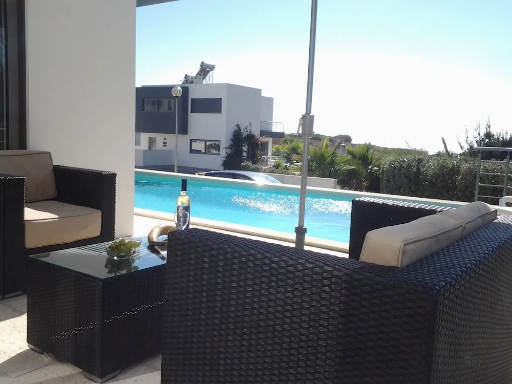 Modern Villa with Private Pool Just 400m From the Sea