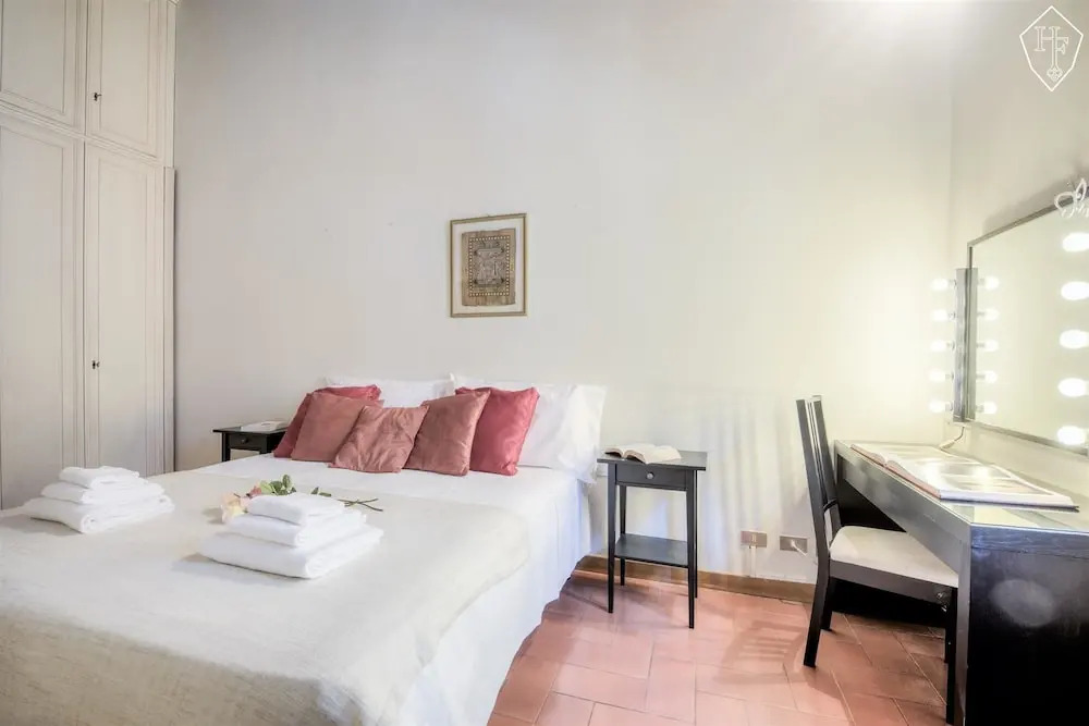 Sant'Ambrogio Place