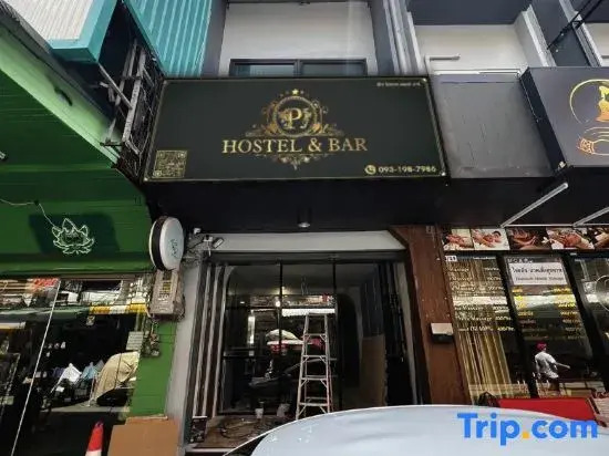PJ Hostel & Bar