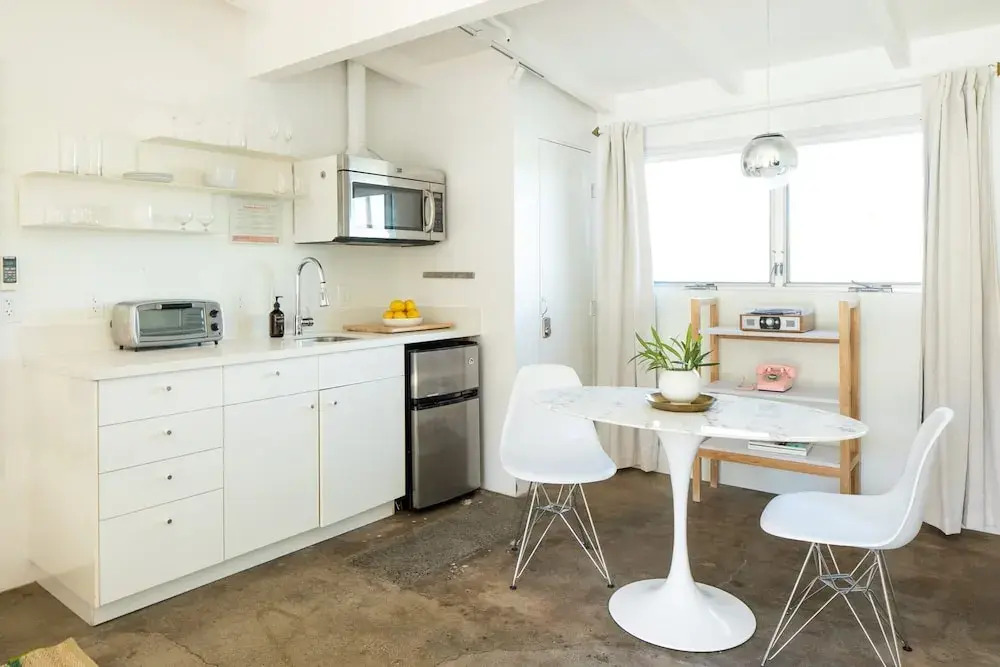 3 Private 1 Bedroom Units at The Wesley Sleeps 12