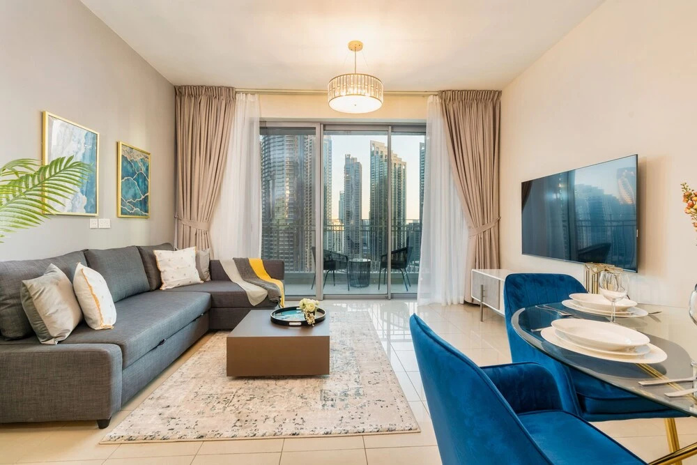Luxurious 1B With Opera & fountains views