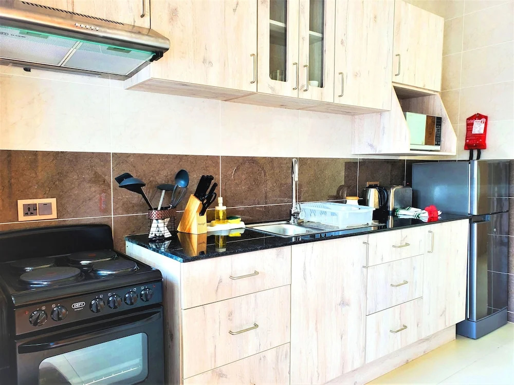 Palm Holiday Apartments