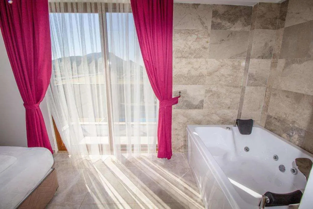 Nisa Villa, Özel Havuzlu, Fethiye