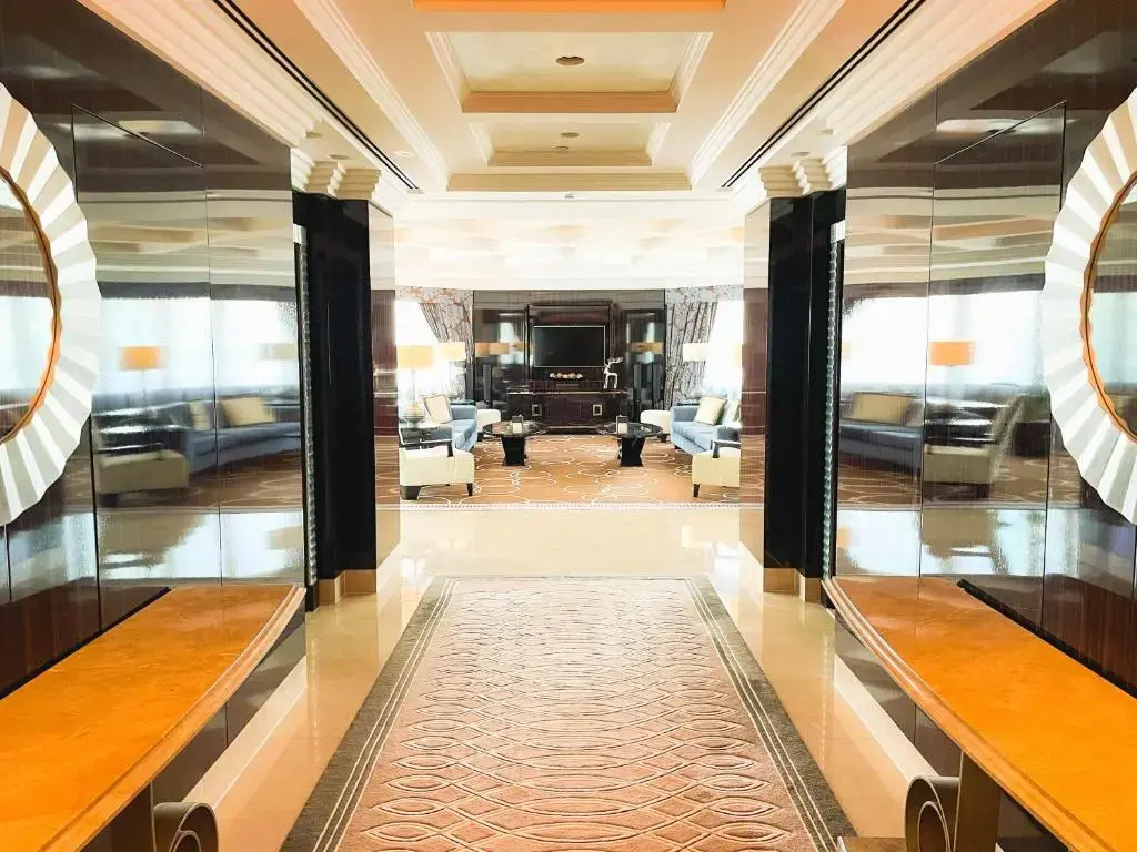 Mövenpick Grand Al Bustan