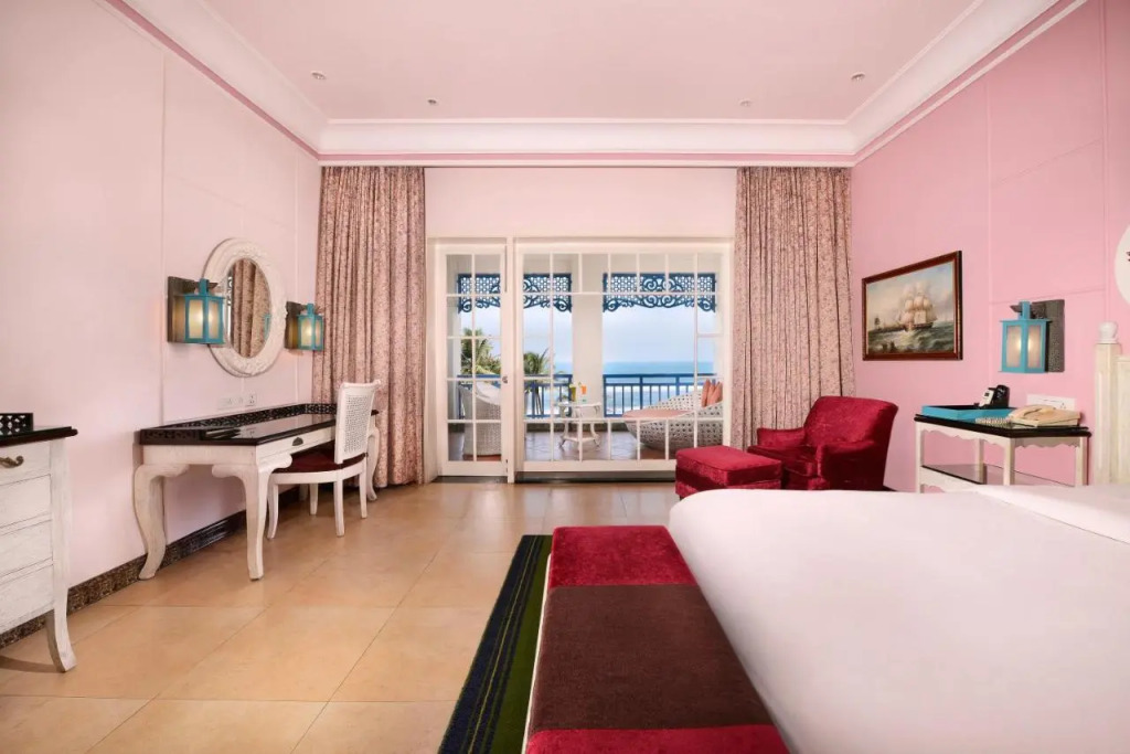 Mayfair Palm Beach Resort