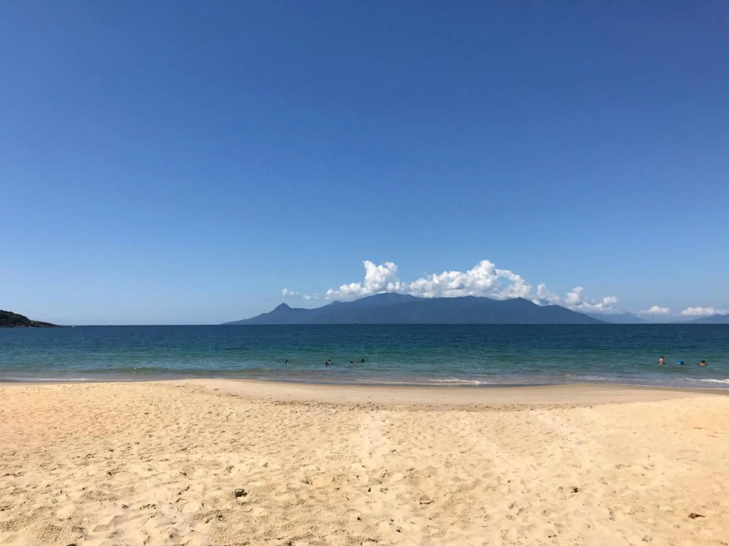 Casa Aconchegante a 200m da Praia da Maranduba