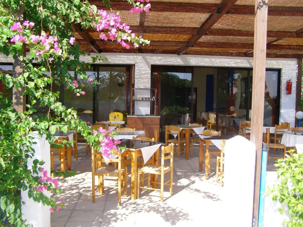 Absolute Kiotari Resort