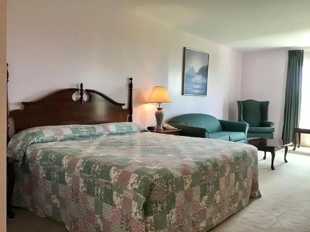 Rollo Bay Inn