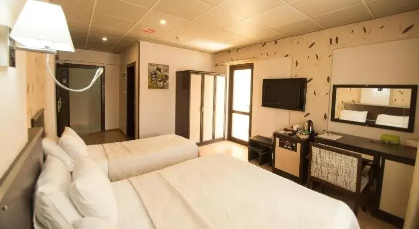 Perla Hotel