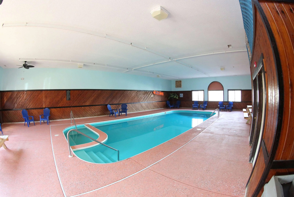 Super 8 by Wyndham Portsmouth