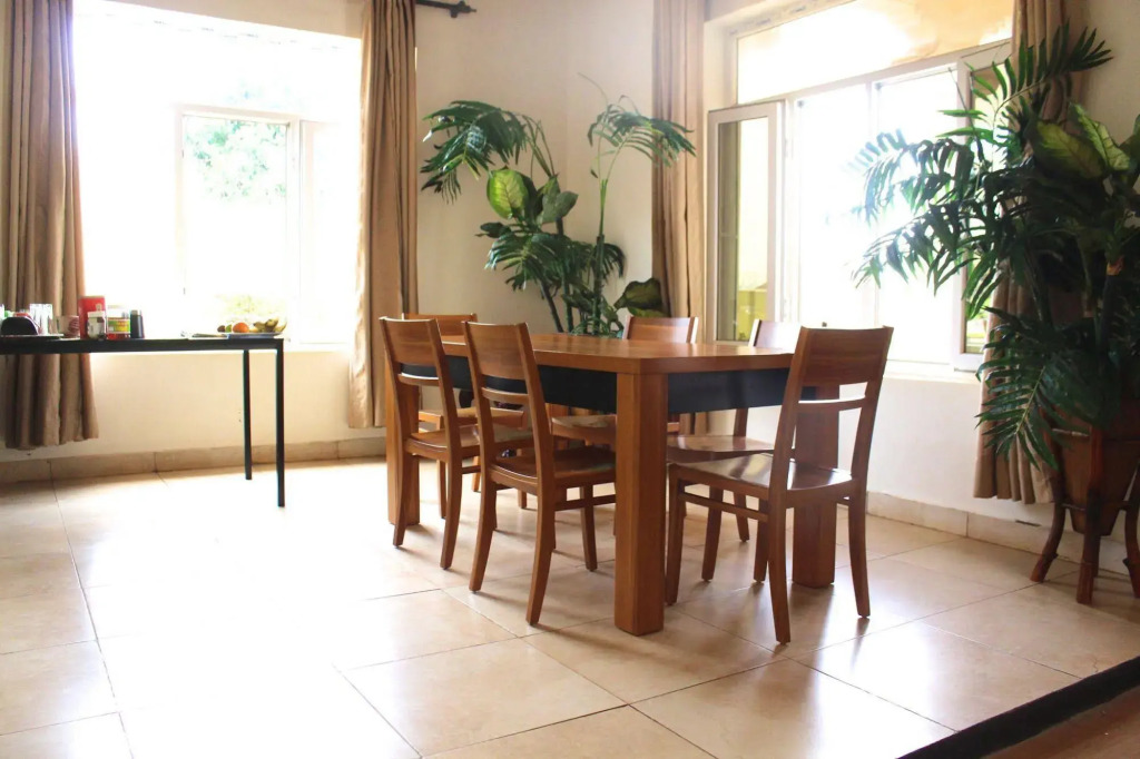 Yambi Guesthouse