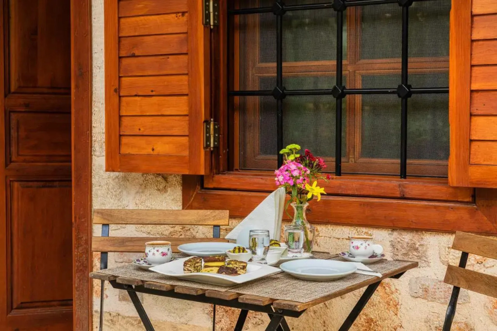 Zemira Garden Hotel