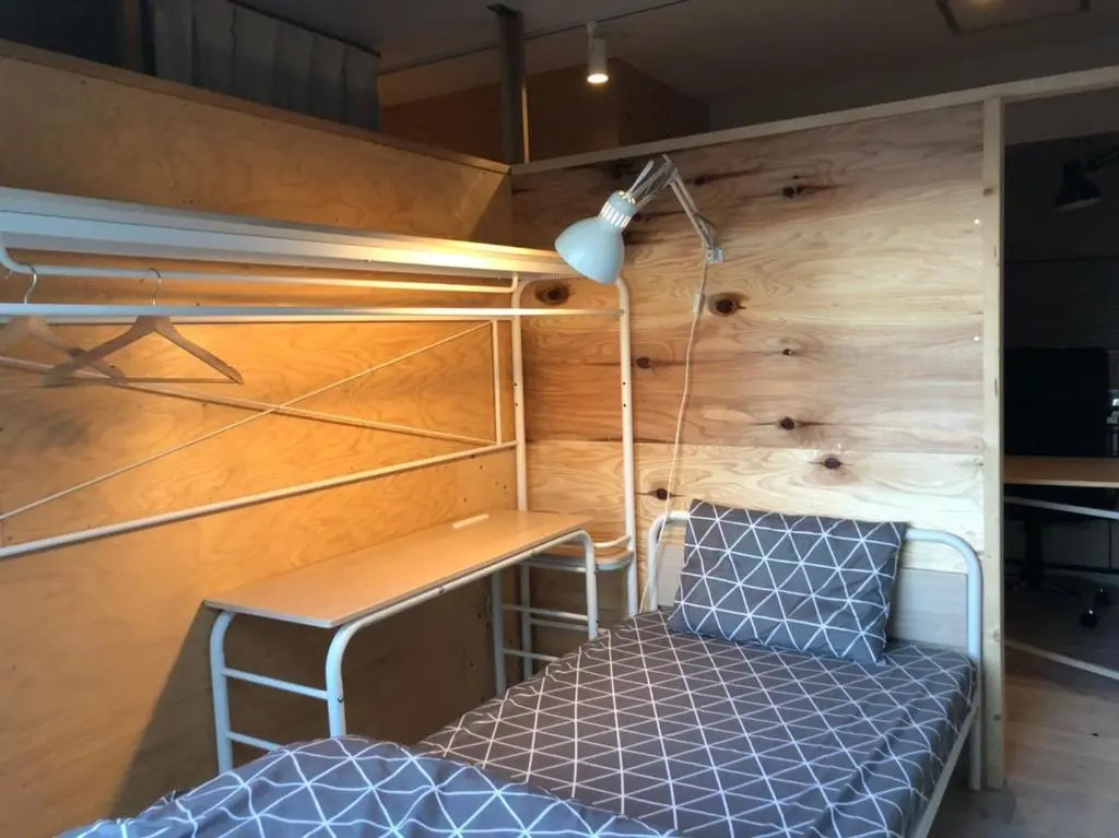ArtBar & GuestHouse ennova
