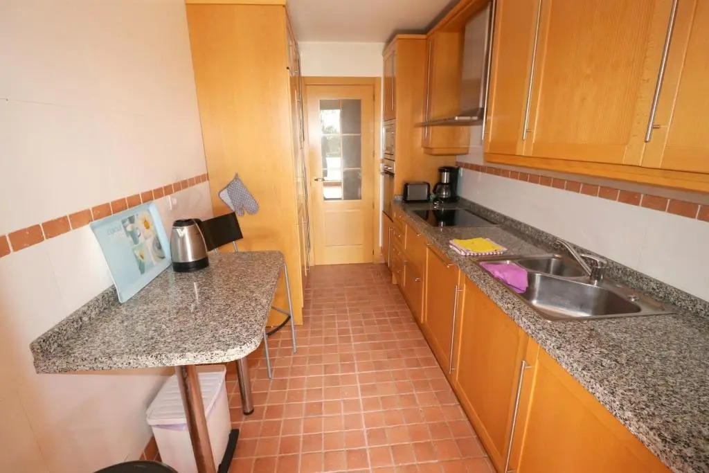 Salinas. Apartment for 4. Terrace/Parking/Pools/Gym/4mins beach