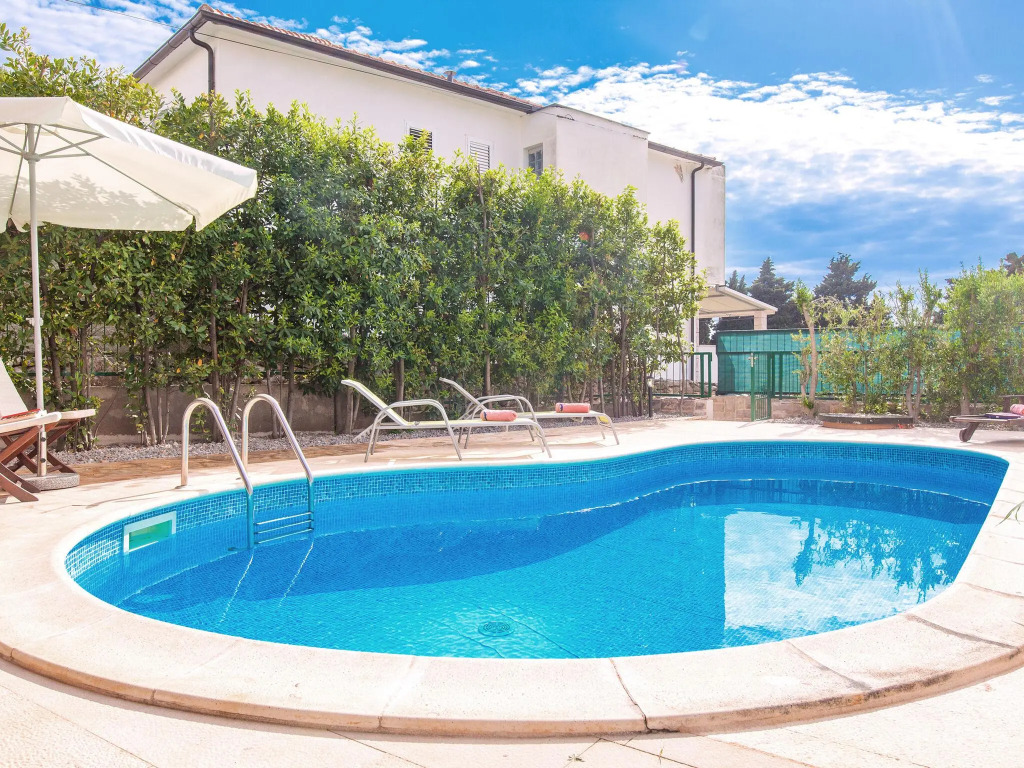 Charming Villa With Spacious Rooms and Private Swimming Pool in the Lavender Island of Hvar