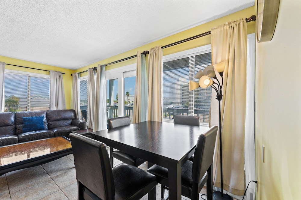 Plantation West 1251
