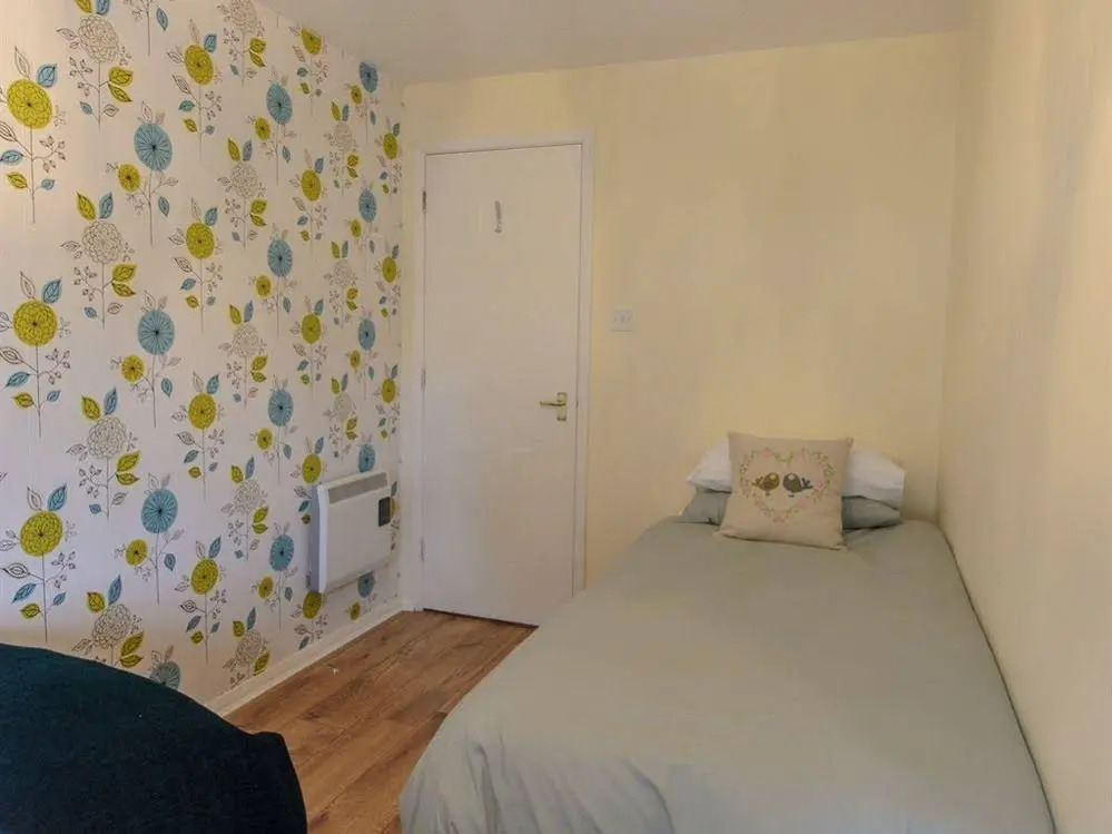 Annandale Apartment