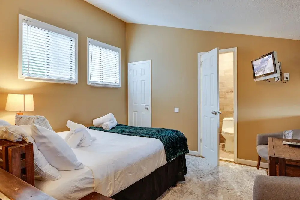Pocono Paradise Ultimate Camelback Getaway 4 Bedroom Townhouse