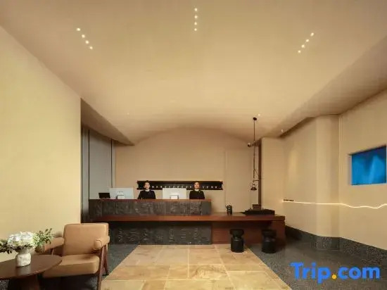 Atour Hotel Wenzhou South Station Yintai Department jianye Store