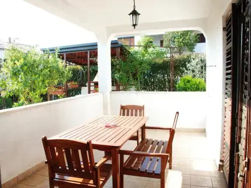Nada Apartments