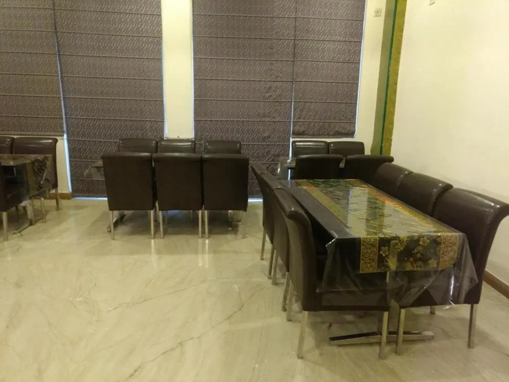 Hotel City Centre Inn Near Nizamuddin Railway Station