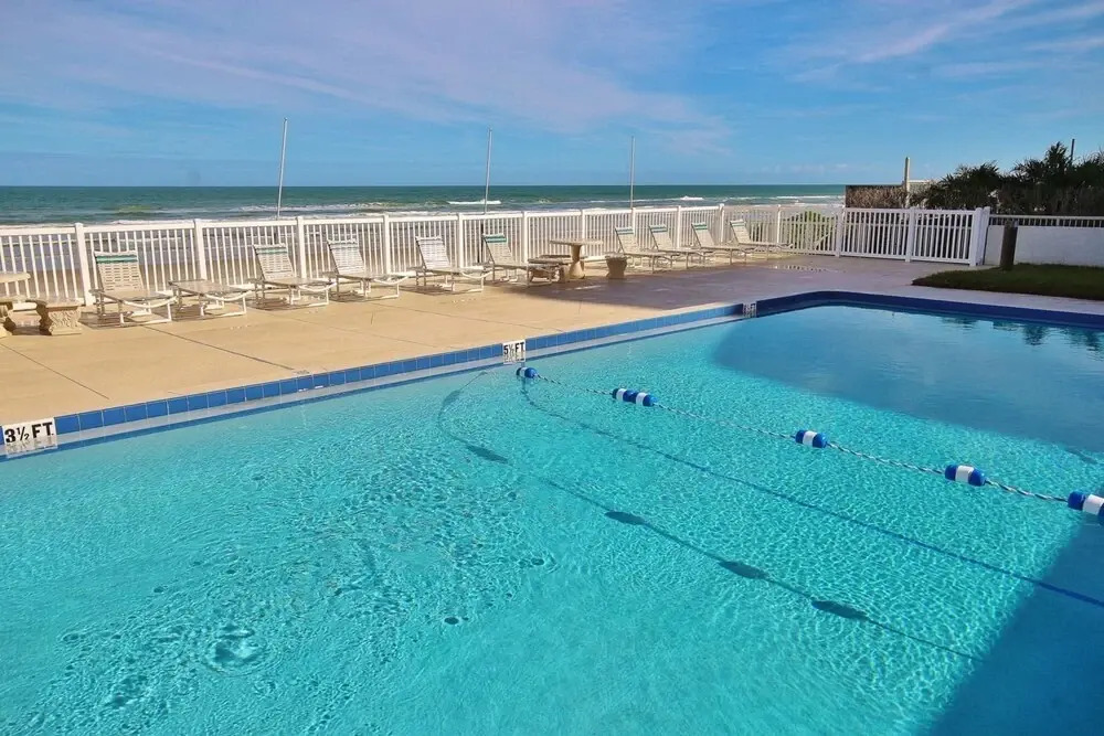 Oceanside Village E3 Apartment 2