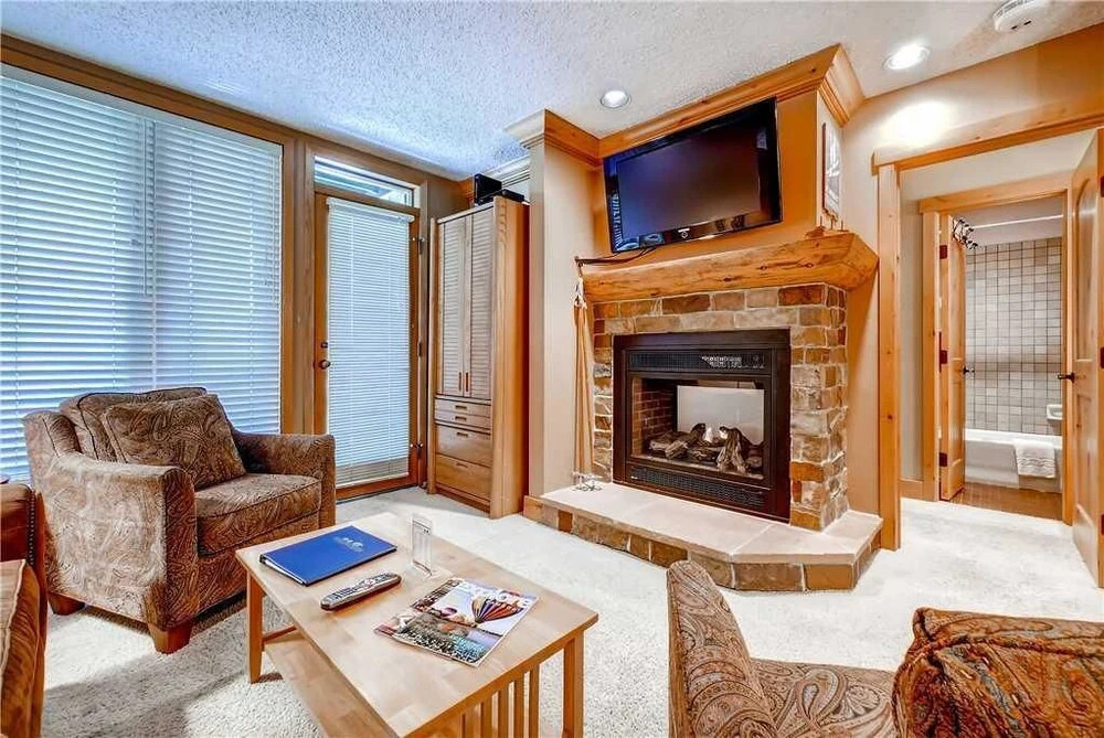 1208 Trappeur's Lodge, Trappeur's Crossing Apartment 1
