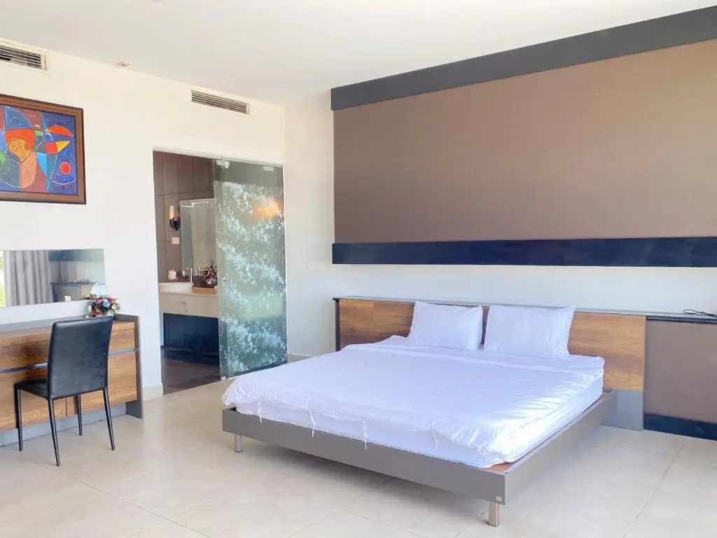 VILLA ARIA RESORT, THE SEA BY 10m,Biển và hồ bơi riêng