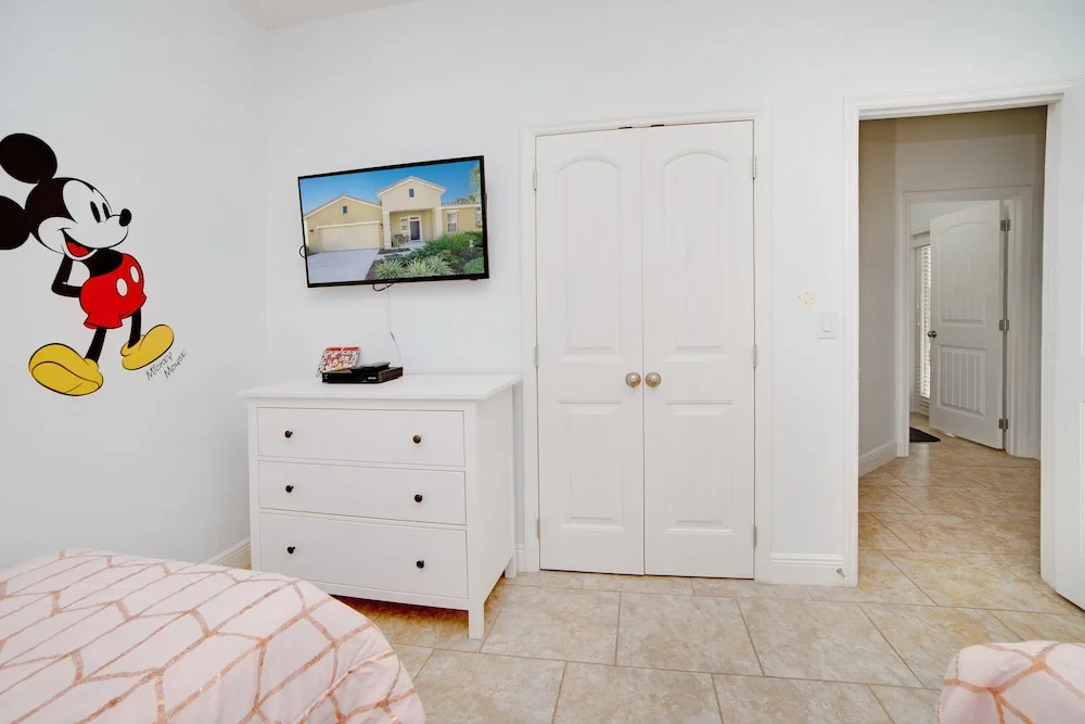 5 Bedroom 5 Bathroom Solterra Resort Luxury Villa
