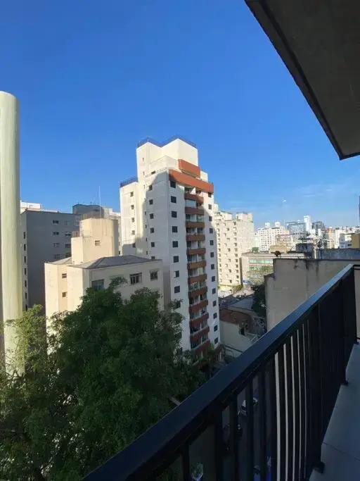 92 New studio next Paulista Av, fast wifi and balcony