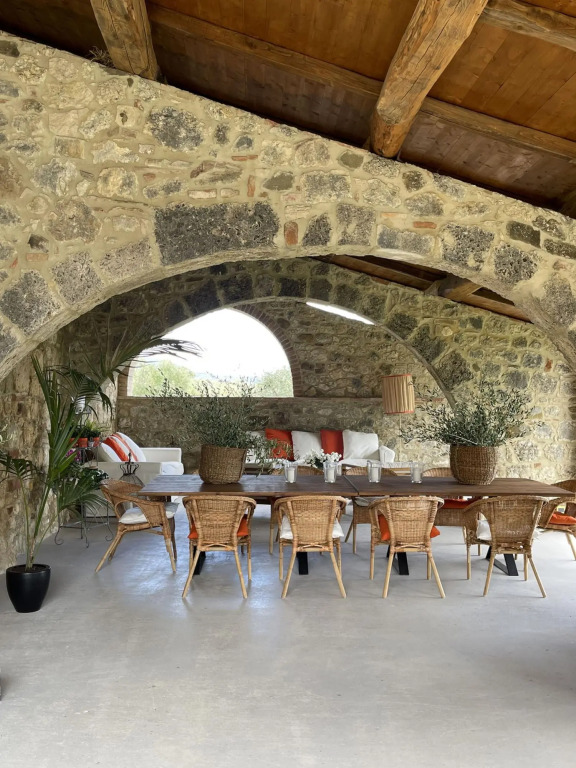 Beautiful Modern Villa IN THE Tuscan Countryside-villa Conti